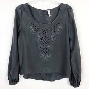 Xhilaration Bubble Sleeve Eyelet Scoop Neck Top Size S